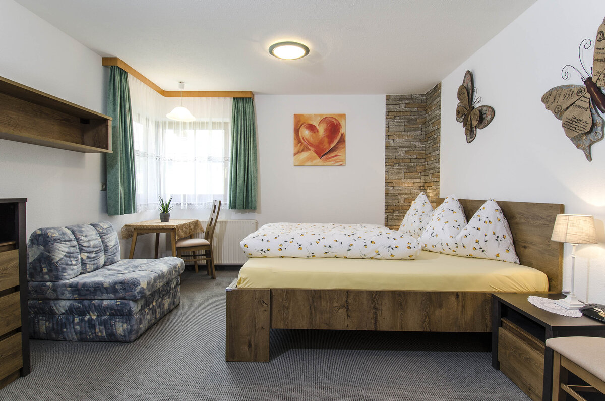  Cozy apartment with electric stove and oven, microwave, dishwasher, fridge, coffee machine and&hellip;