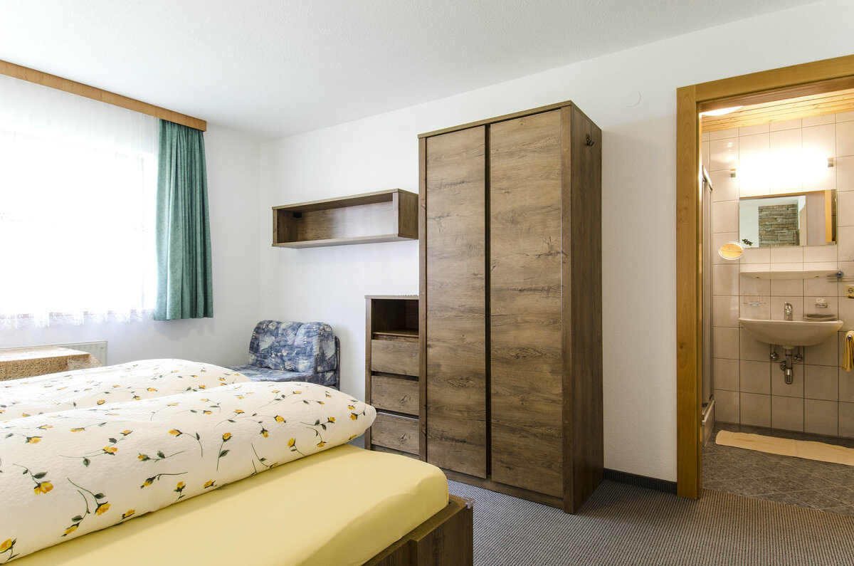  Cozy apartment with electric stove and oven, microwave, dishwasher, fridge, coffee machine and&hellip;